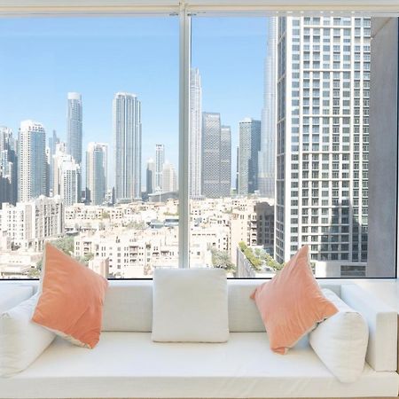 Chic 2Br Apartment, Prime Location Near Dubai Mall - Allsopp&Allsopp Bagian luar foto