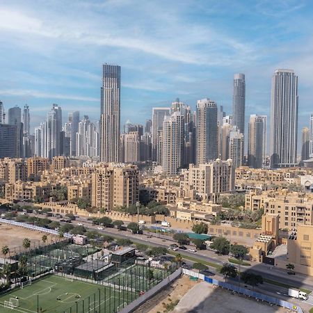 Chic 2Br Apartment, Prime Location Near Dubai Mall - Allsopp&Allsopp Bagian luar foto