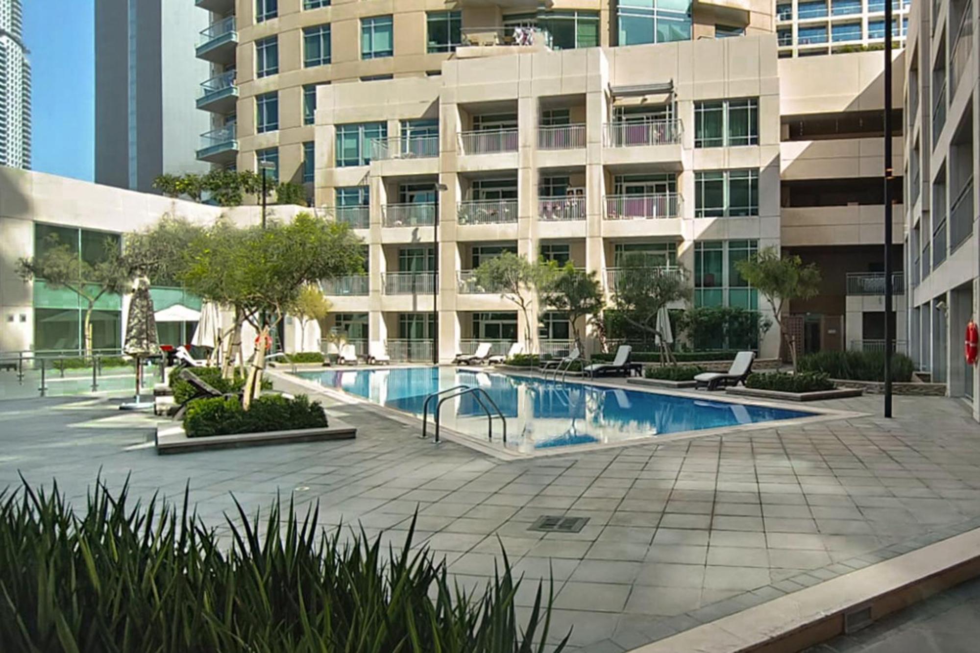Chic 2Br Apartment, Prime Location Near Dubai Mall - Allsopp&Allsopp Bagian luar foto